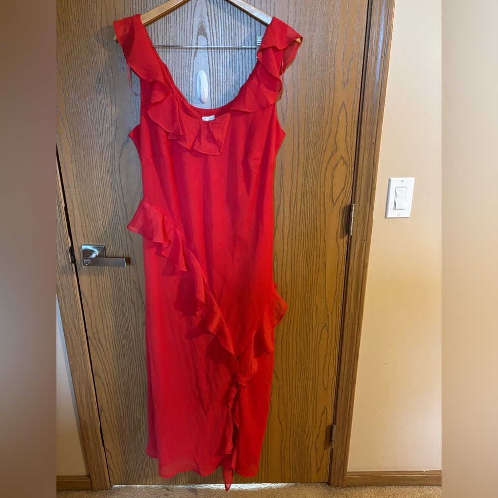 Elegant Red Ruffle Dress Plus XXL - Picture 3 of 9